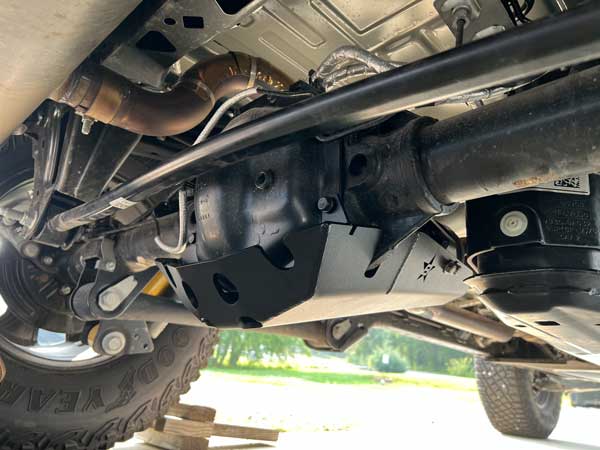 Dana M220 Rear Axle Skid Plate