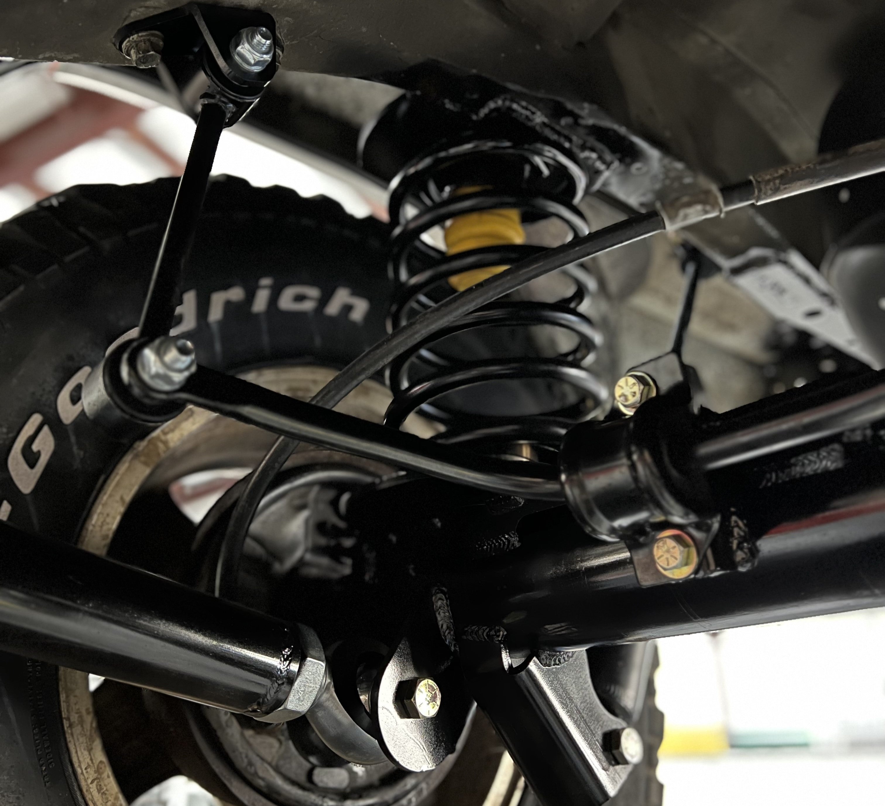 XJ Rear 4 Link Coil Spring Swap Suspension Kit – Barnes 4WD