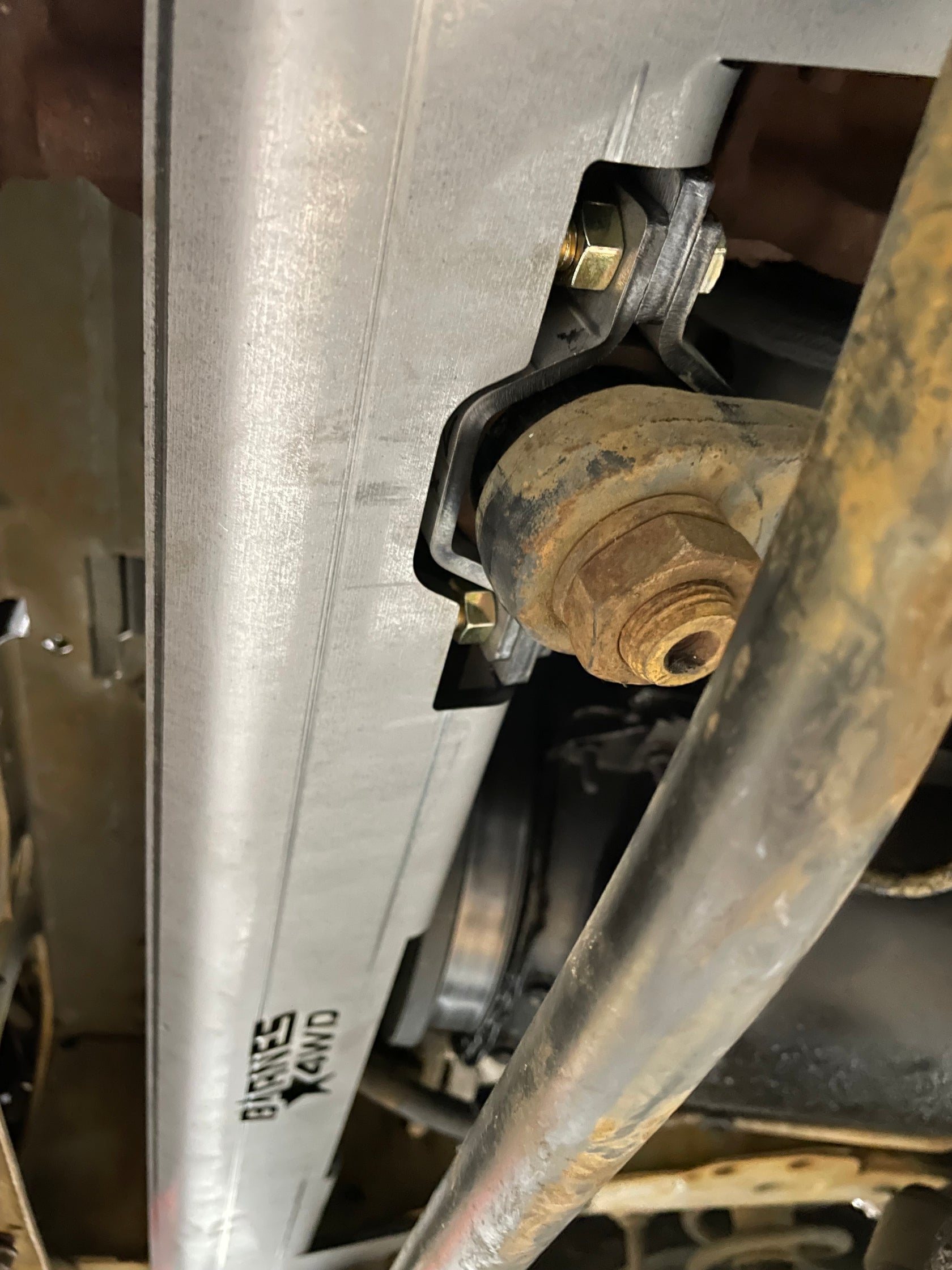 XJ Steering Box Brace Barnes 4WD